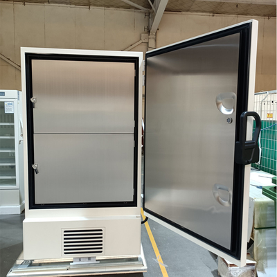 エネルギーを節約する超冷蔵庫 838リットルの容量 ラボのRNA冷蔵庫
