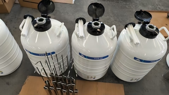 低温乾燥輸送機 試料輸送のための携帯型LN2蒸気相容器