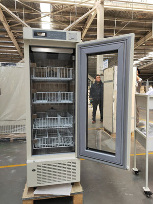 208L 血液バンク 冷蔵庫 精密度4°C 血液と医療用サンプルのための貯蔵 MBC-4V208